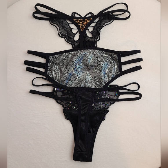 3pk Strappy Sparkle Rave Girl Panties Size Sm ✨️ - Picture 4 of 7